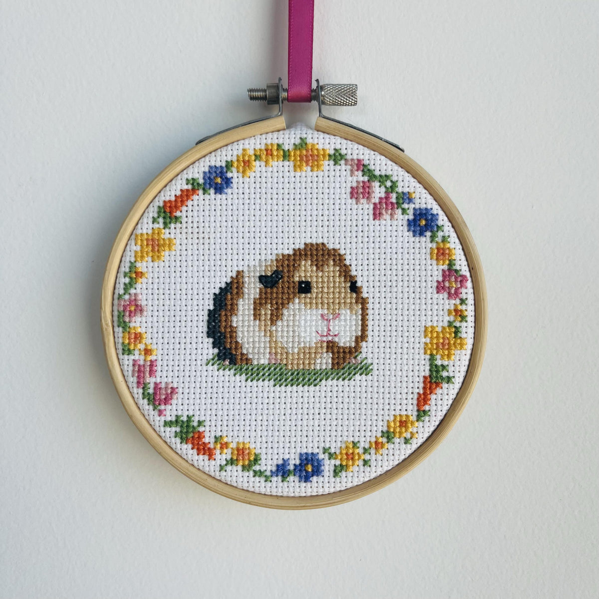 Guinea Pig Floral Circle cross stitch pattern – image 7 of 7
