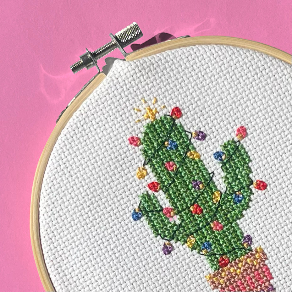 Christmas Cactus Cross Stitch PDF Pattern | Festive Fairy Lights Design