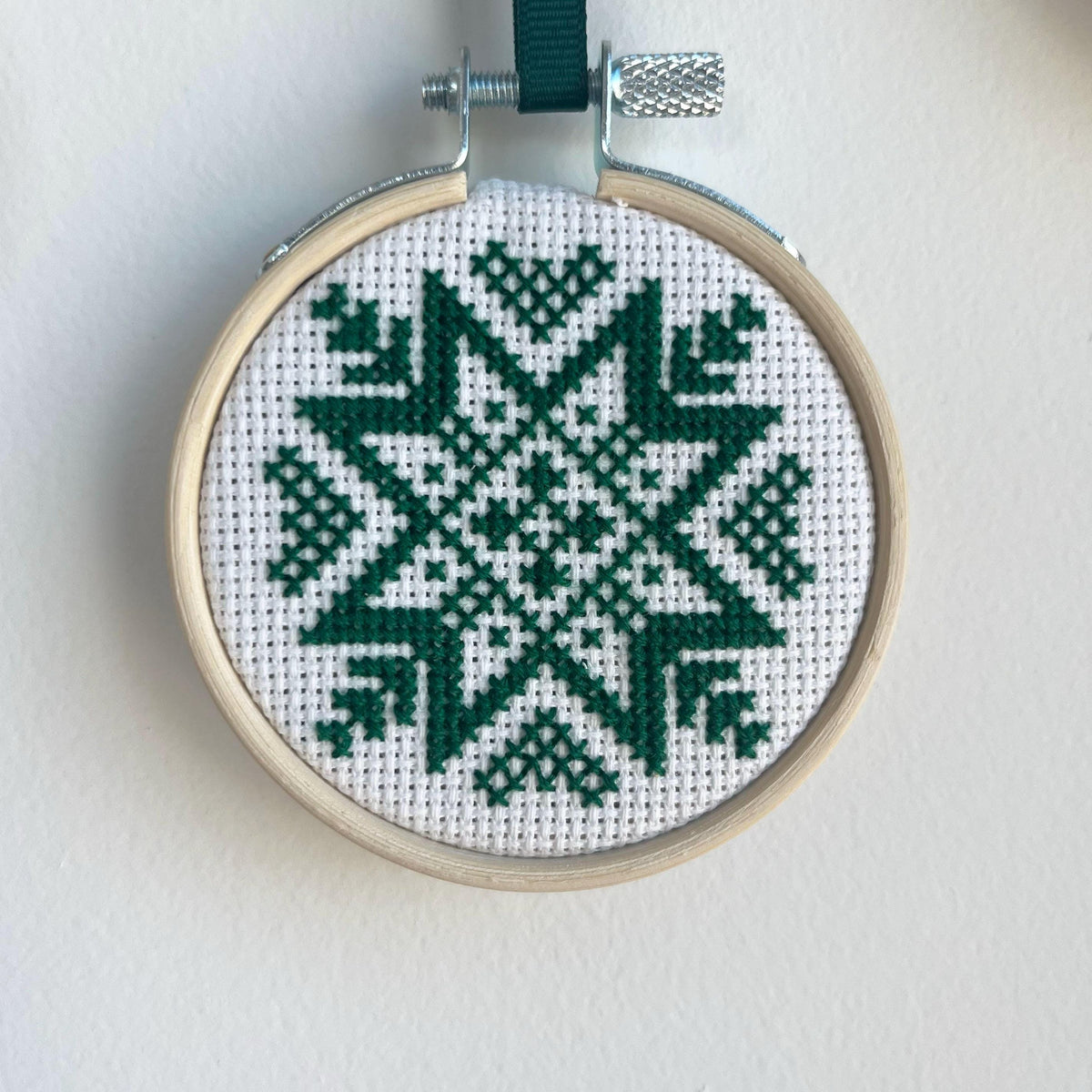 Fairisle Christmas Stars or Snowflakes cross stitch pattern – image 5 of 9
