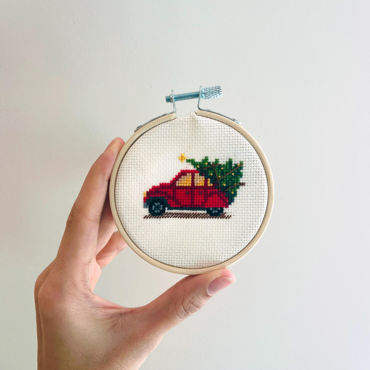 Red Vintage Car with Christmas Tree cross stitch pattern – image 5 of 9