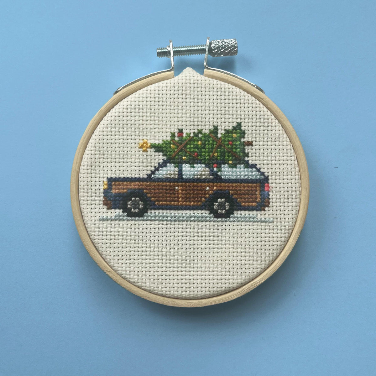 Vintage Station Wagon with Christmas Tree cross stitch pattern – image 1 of 8